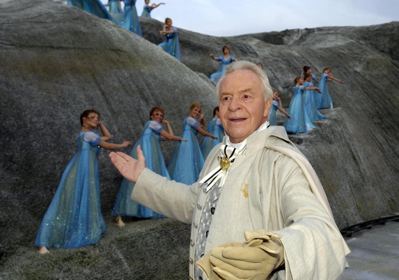 Harald Serafin in einer Inszenierung von »Wiener Blut” in Mörbisch 2007