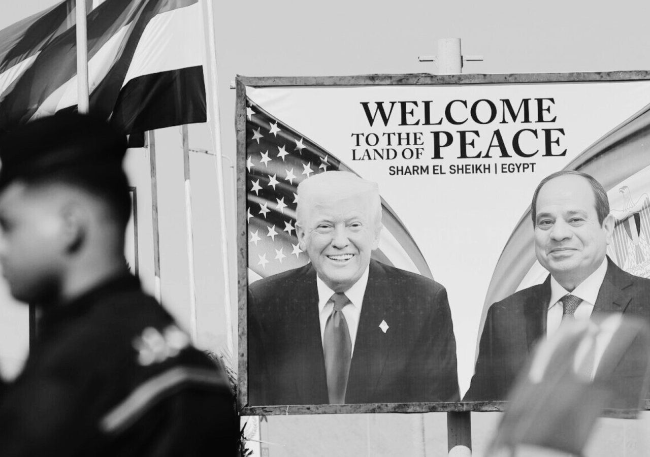 Streets Decorated with 'Together in Peace' Posters Ahead of Sharm el-Sheikh Peace Summit