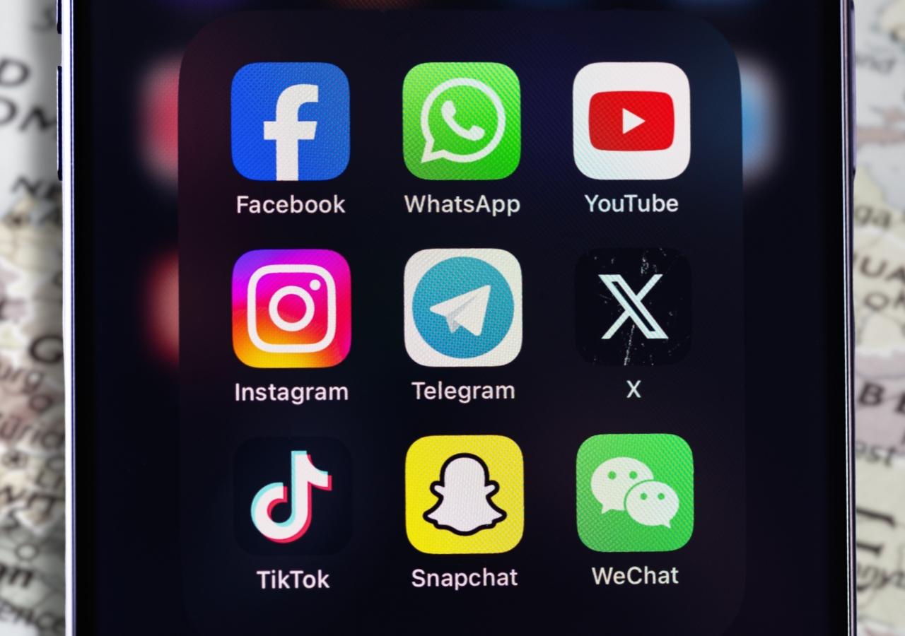 Wie geht Europa mit Social-Media-Plattformen um?