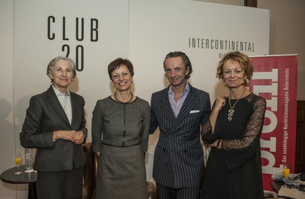 Irmgard Griss mit Brigitte Trattner (Generaldirektorin Hotel InterContinental Wien), Christian Rainer und Eva Linsinger.