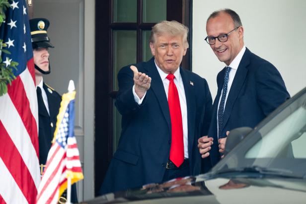 Merz bei Trump in Washington President Donald Trump hosts German Chancellor Friedrich Merz