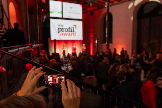 zeig profil Award-Show im Semper Depot