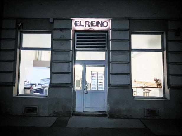 Das Bild zeigt das Burgerlokal El Reno Grill von außen