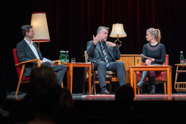 Stefan Melichar, Martin Ortner und Anna Thalhammer im Theater Akzent.