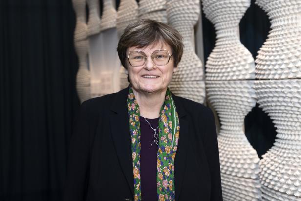KATALIN KARIK?ì NOBEL ACTIVITIES SWEDEN