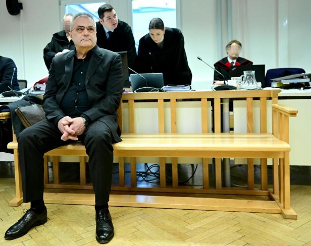 Egisto Ott vor Gericht