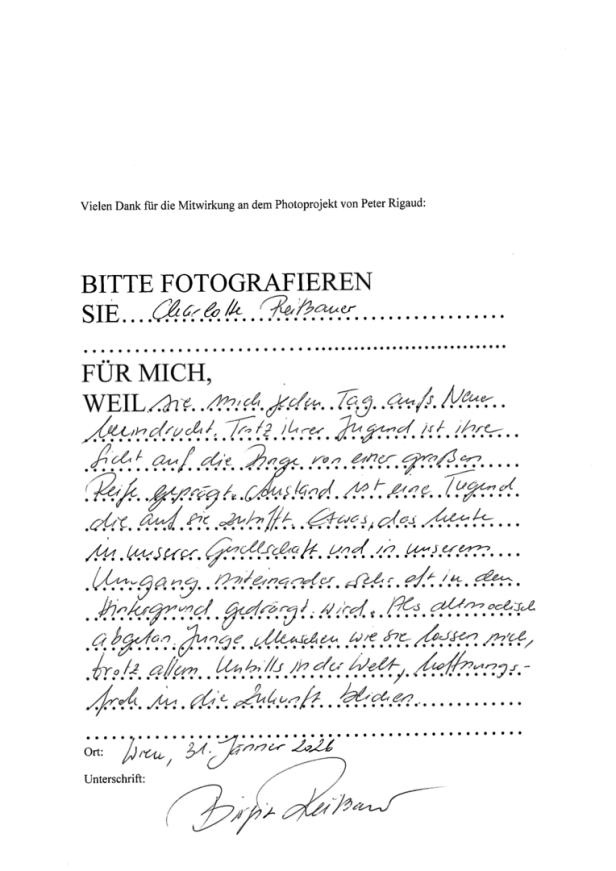 Handschrifliche Notiz, in der sich Birgit Reitbauer ein Bild ihrer  Tochter Charlotte wünscht