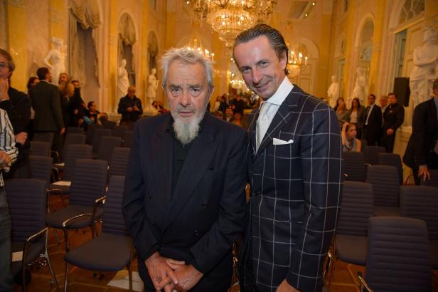 Arnulf und Christian Rainer in festlichem Ambiente