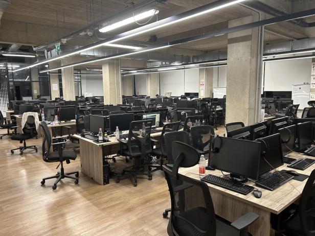 Ein illegales Callcenter in Tirana