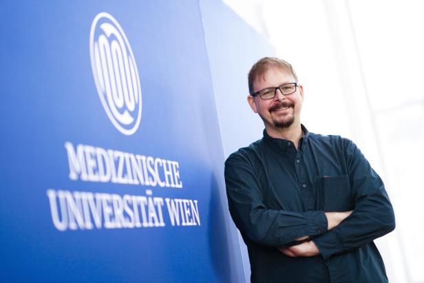 INTERVIEW MIT VIROLOGE FLORIAN KRAMMER