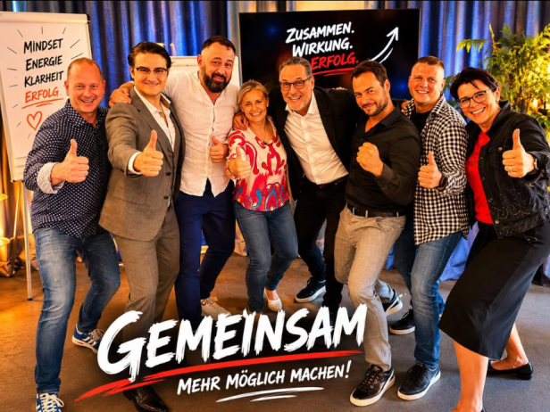 HC Strache und Teilnehmer