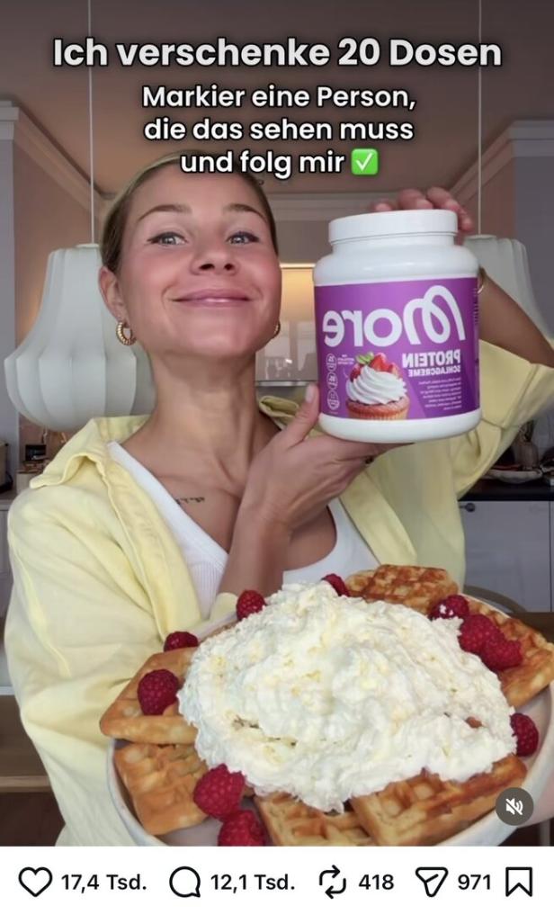 Screenshot von einer Influencerin, die eine Gewinnspiel-Aktion mit More-Nutrition-Produkten auslobt, im Bild steht: Ich verschenke 20 Dosen. Markier eine Person, die das sehen muss und folg mir.