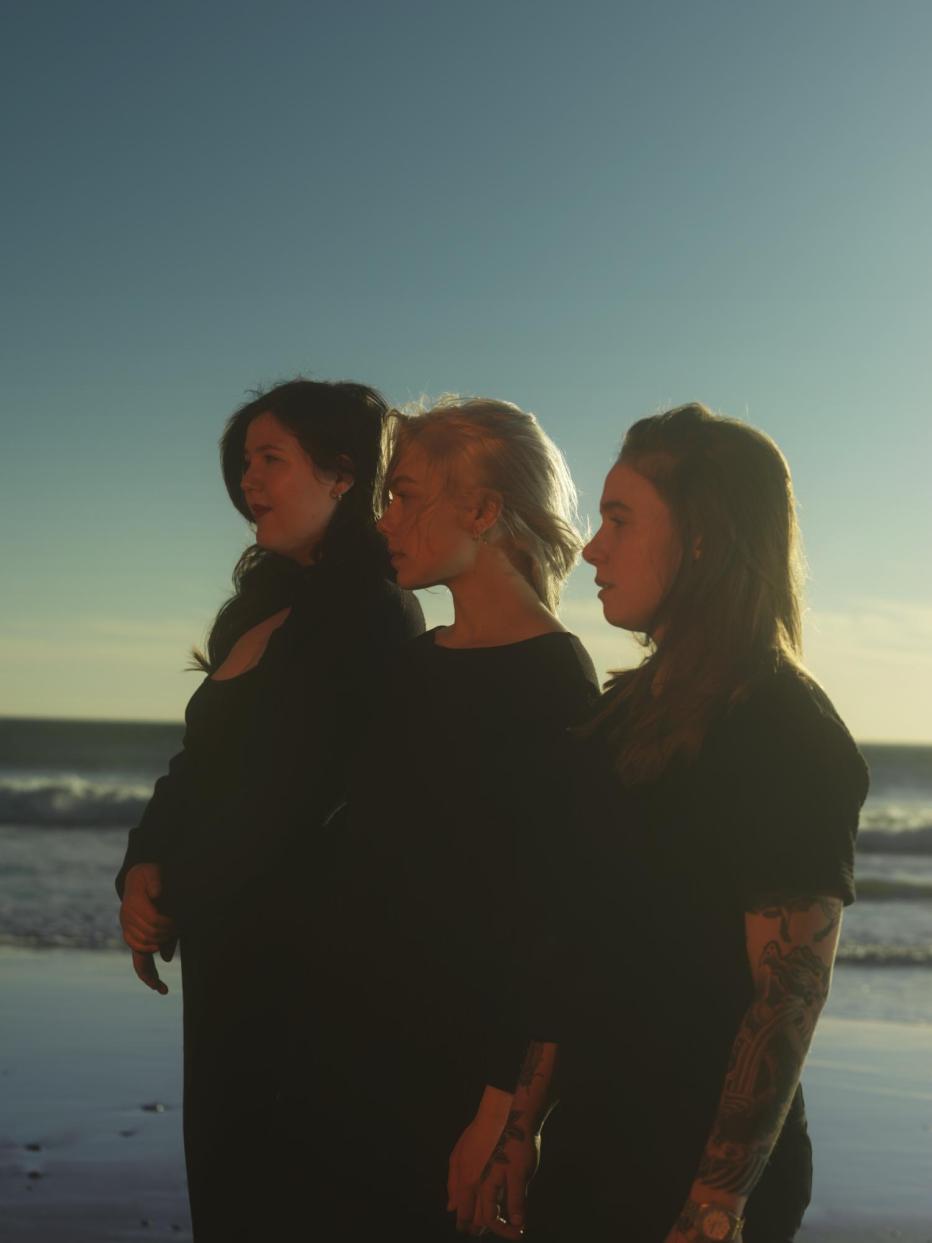 Julien Baker, Phoebe Bridgers Und Lucy Dacus Sind Boygenius ...