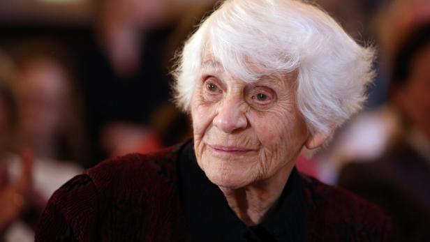 Älteste Jungärztin der Welt: Ingeborg Rapoport holte ihre Promotion im Alter von 102 Jahren nach.