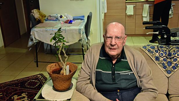 PETER GEWITSCH (93) IN HAIFA: Die Familie war zionistisch eingestellt. Gewitsch kam schon im Juli 1938 nach Palästina.