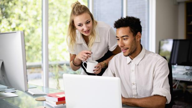 Kaufen Sie in der Arbeitszeit online ein? Kaufen Sie in der Arbeitszeit online ein?