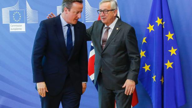 Abschiedsschmerz: Kommissionspräsident Jean-Claude Juncker und der britische Premier David Cameron (links). Abschiedsschmerz: Kommissionspräsident Jean-Claude Juncker und der britische Premier David Cameron (links).