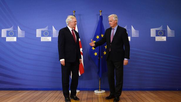 David Davis (l.) und Michel Barnier David Davis (l.) und Michel Barnier