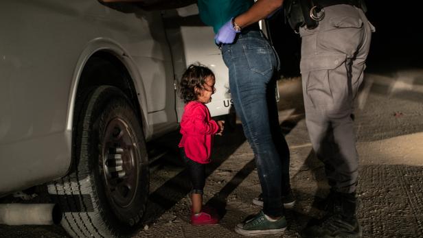 "Crying Girl on The Border": Das "World Press Photo Of The Year" 2019 zeigt ein weinendes honduranisches Kind an der ameerikanisch-mexikanischen Grenze.