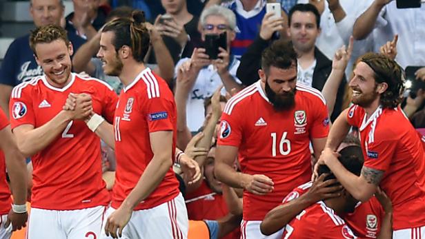 Das walisische Team besteht freilich nicht aus Bale alleine