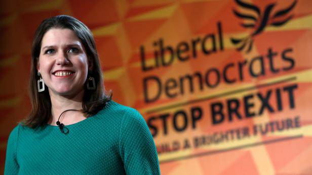Liberalen-Chefin Swinson: "Der Zustand der beiden großen Parteien ist schlimm." Liberalen-Chefin Swinson: "Der Zustand der beiden großen Parteien ist schlimm."