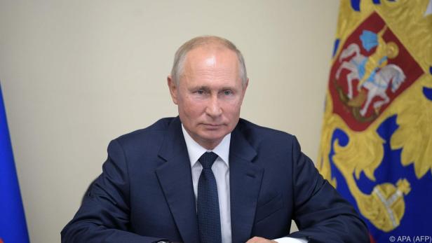 Putin verkündete, dass seine Tochter bereits geimpft worden sei