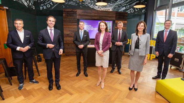 Michael Zettel, Wolfram Senger-Weiss, Philipp Krabb, Patricia Neumann, Martin Winkler, Julia Rauner, Martin Brodey