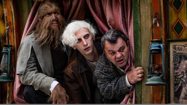 Claudio Santamaria, Petro Castellitto und Giancarlo Marini in "Freaks out"