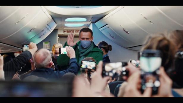 Nawalny im Flugzeug zurück nach Russland 