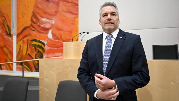 Bundeskanzler Karl Nehammer (ÖVP) im Rahmen einer Sitzung des Nationalrates