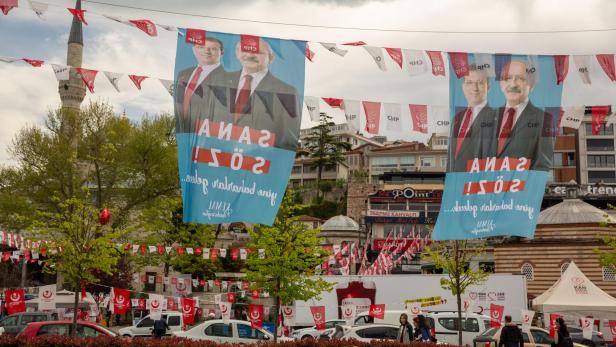 Das Oppositionsbündnis macht Wahlkampf in Istanbul.