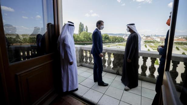 Scheich Mohammed Bin Zayed Al Nayhan in Österreich bei einem Treffen mit dem damaligen Bundeskanzler, Sebastian Kurz.