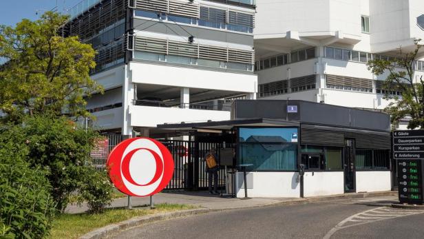 ORF Zentrum am Küniglberg - Kultur und Spardruck: ORF in der Kritik – Künstler schlagen Alarm.