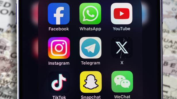 Wie geht Europa mit Social-Media-Plattformen um?
