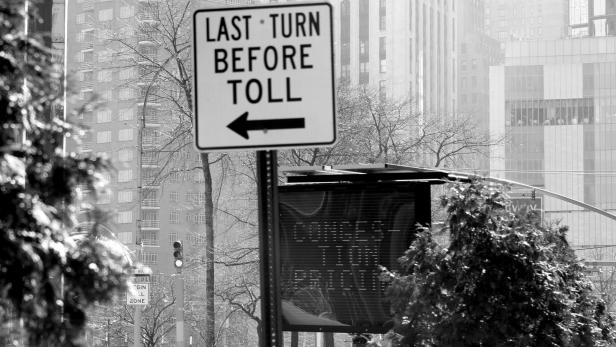 Last Turn Before Toll-Schild
