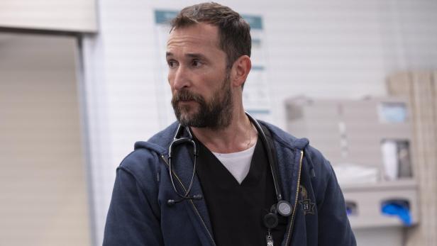 Der US-Schauspieler Noah Wyle in der Serie "The Pitt"