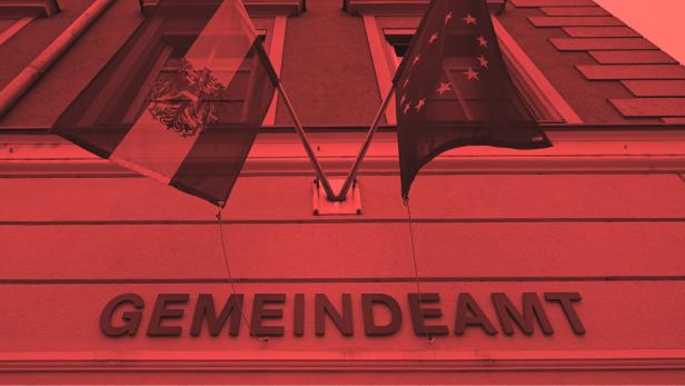 Aufschrift Gemeindeamt auf einem Haus in Niederösterreich