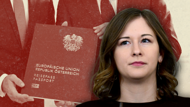 Eine Frau blickt nach vorne, im Hintergrund halten zwei Personen einen großen österreichischen Reisepass.