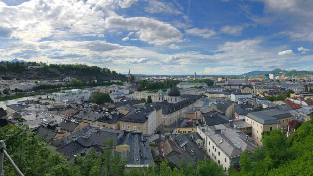 Eine Luftansicht von Salzburg