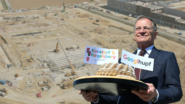 Landeshauptmann Thomas Stelzer (ÖVP) am Donnerstag, 23. April 2026, anl. eines Spatenstichs im Rahmen einer PK Land Oberösterreich "Google-Rechenzentrum in Kronstorf"