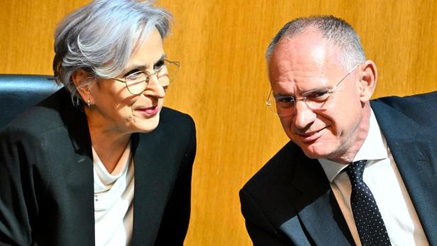 Justizministerin Anna Sporrer (SPÖ) und Innenminister Gerhard Karner (ÖVP)