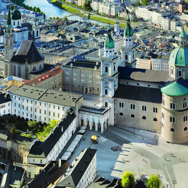 Die Räumlichkeiten rund um den Salzburger Domplatz wurden zu einem geschlossenen Rundgang vereint. Vier Museen sowie die Burgen- und Schlösserverwaltung haben sich zu einem barocken Gemeinschaftsmuseum zusammengeschlossen.