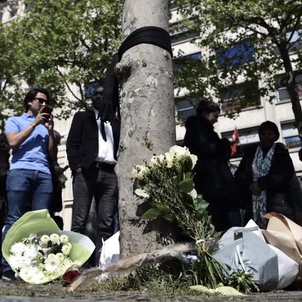 Blumen auf der Champs-Élysées.