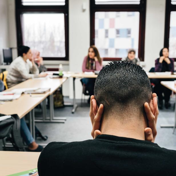 Syrer haben einen Vorteil beim Deutschlernen: Im Vergleich zu Afghanen oder Tschetschenen brachten sie eine viel bessere Vorbildung mit.