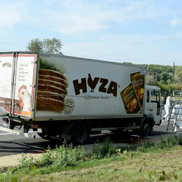 Der LWK mit den Flüchtlingen wurde auf einem Pannenstreifen auf der A4 in der Nähe von Parndorf abgestellt