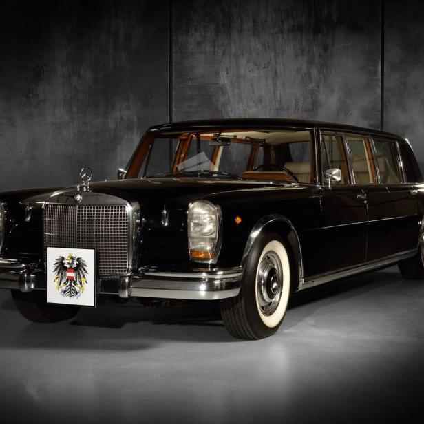 Mercedes-Benz 600 Pullman (1964) mit dem Kennzeichen W-1.000