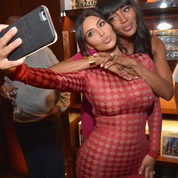 Kim Kardashian mit Naomi Campbell