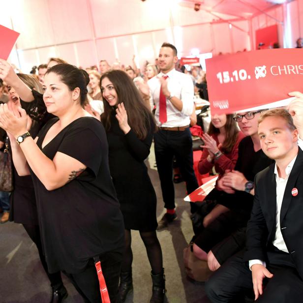 Reaktionen in der SPÖ-Wahlzentrale am Wahlabend