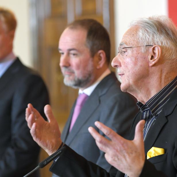 (v.l.) Albertina-Direktor Klaus Albrecht Schröder, BM Thomas Drozda (SPÖ) und Sammlungs-Eigentümer Karlheinz Essl.