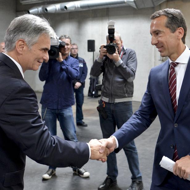 ÖBB Holding-Chef Christian Kern (r.) und ehem. Bundeskanzler Werner Faymann.